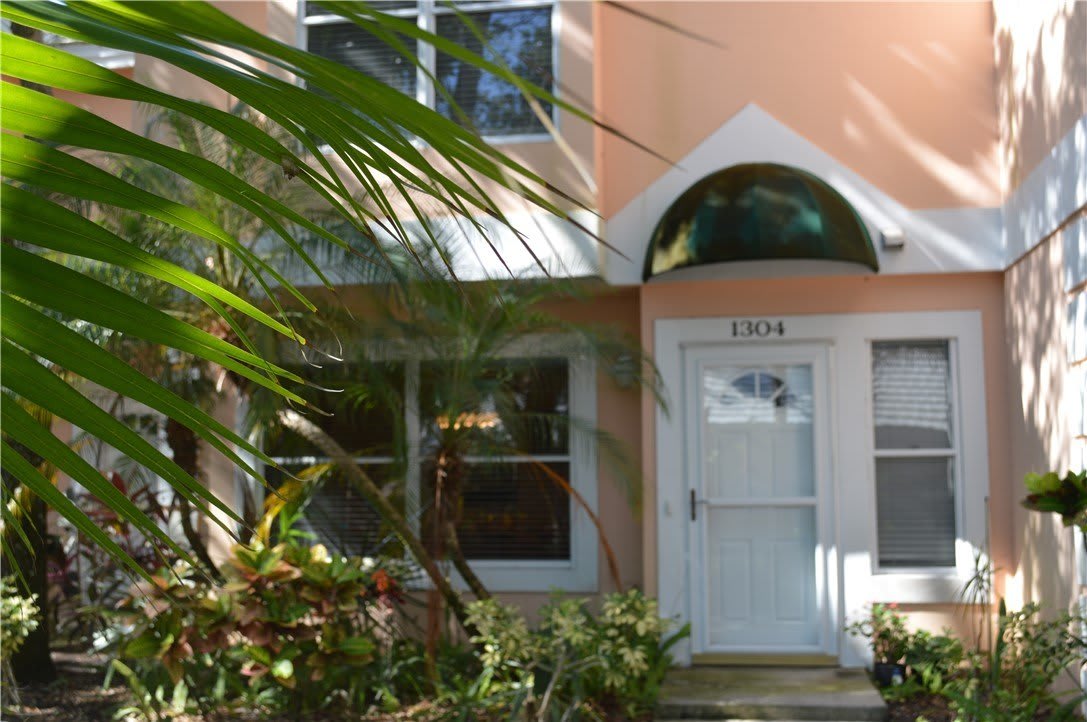 1304 Coral Park Lane – photo 1 of 36