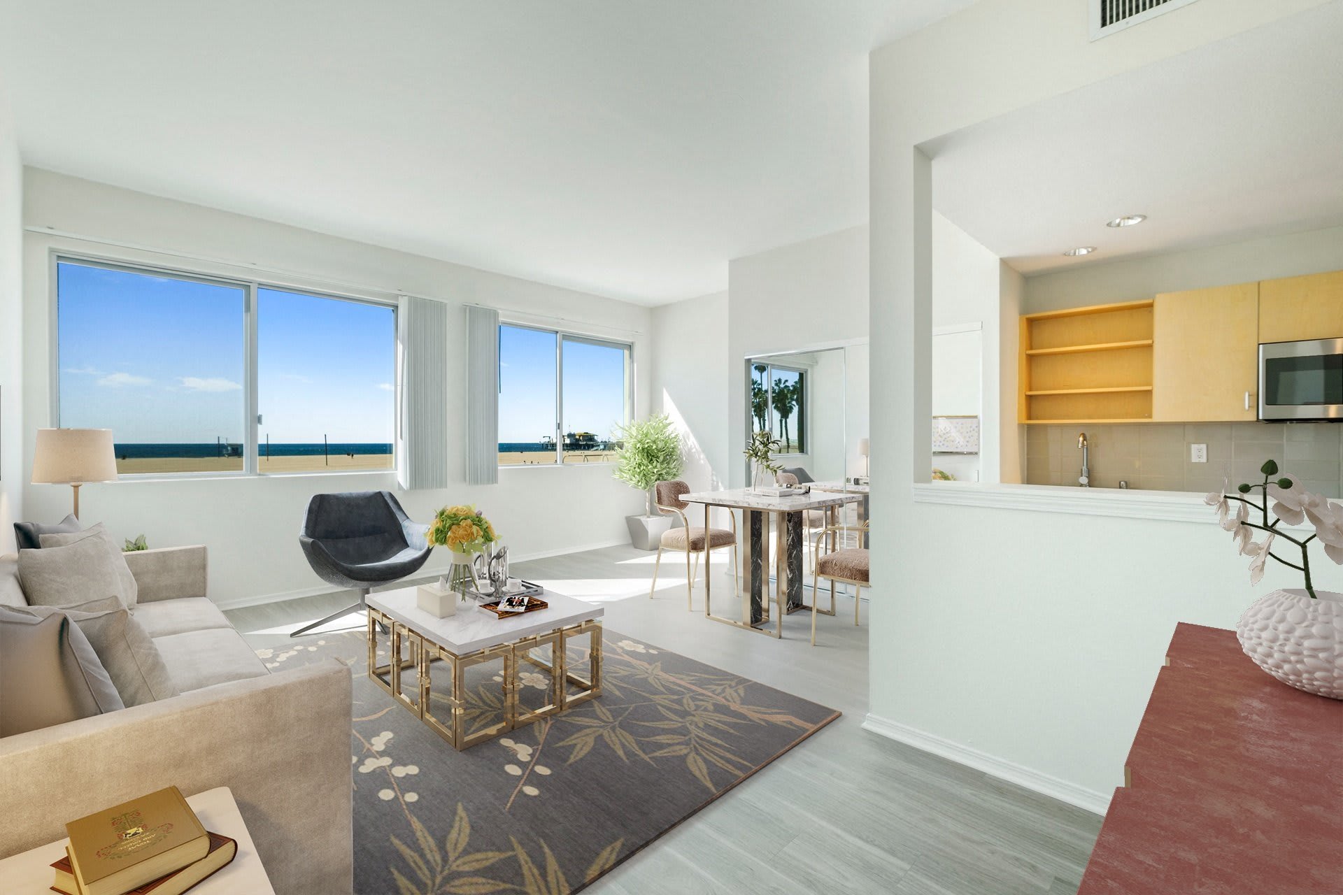 Sea Castle Apartments – photo 1