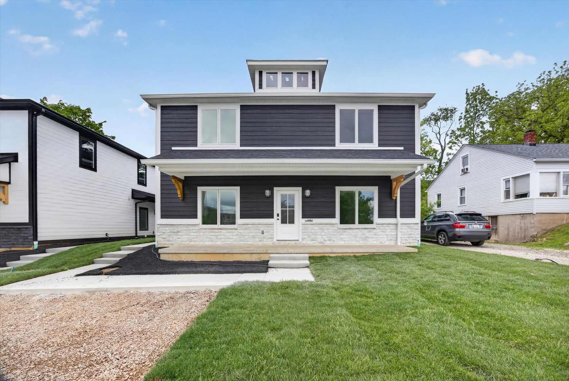 August 2026 Newly Built 5 Bed 5 Bath Townhome – photo 1