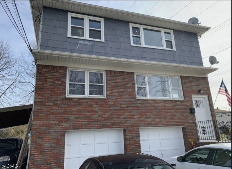 62 Gless Ave – photo 1 of 146