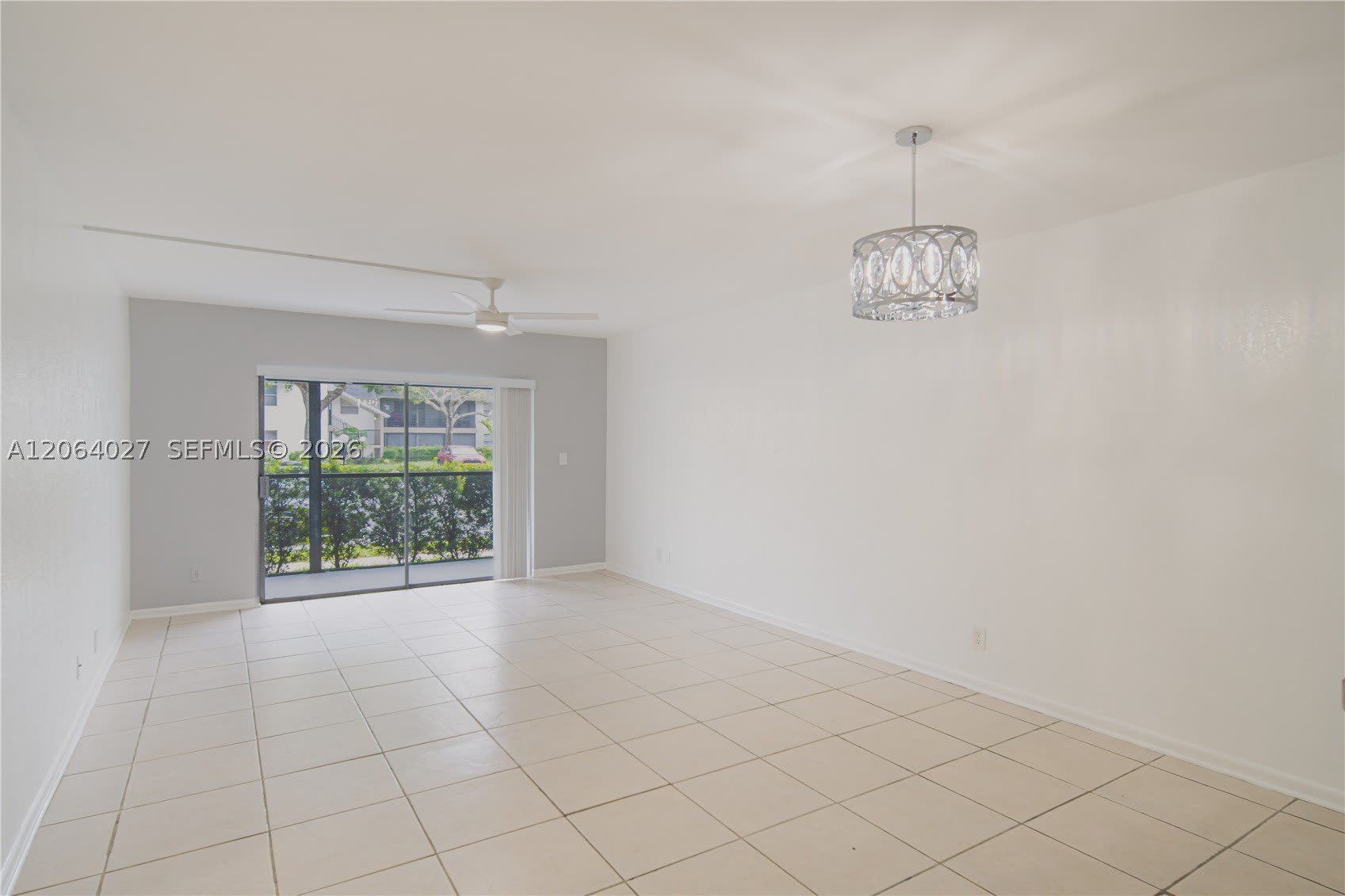 2830 Riverside Dr – photo 1
