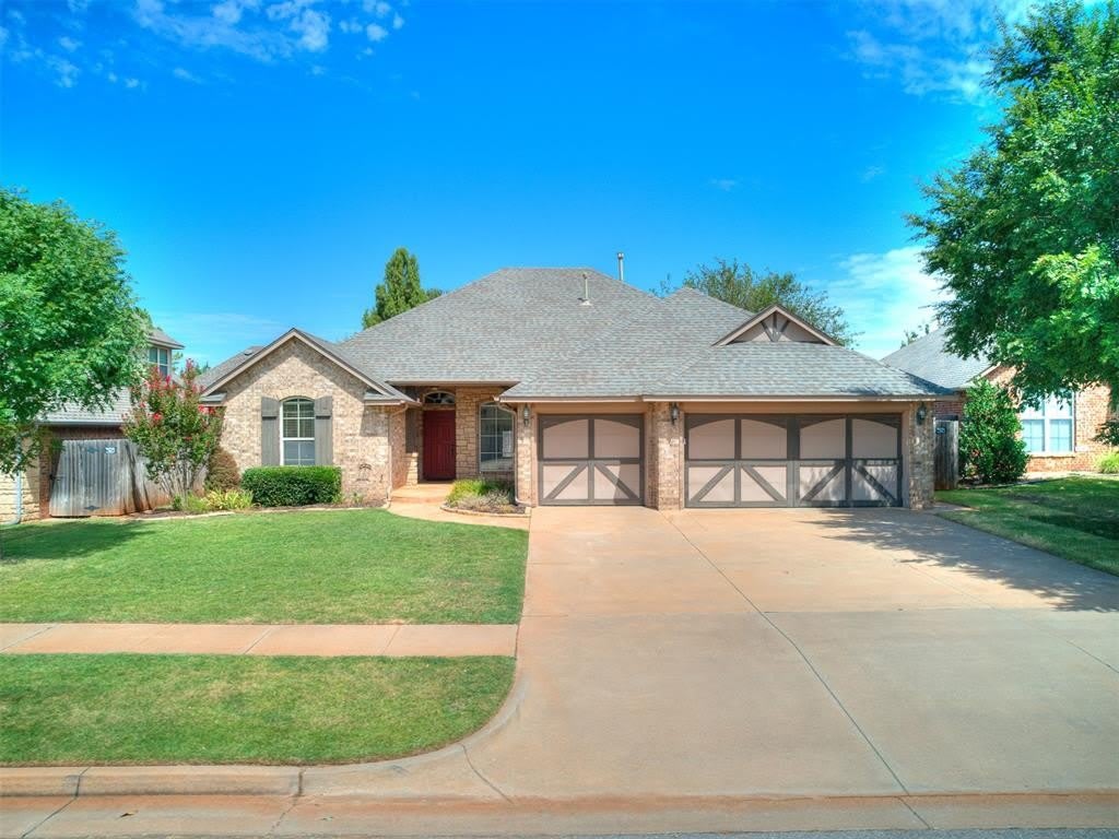 805 NW 193rd Street – photo 1