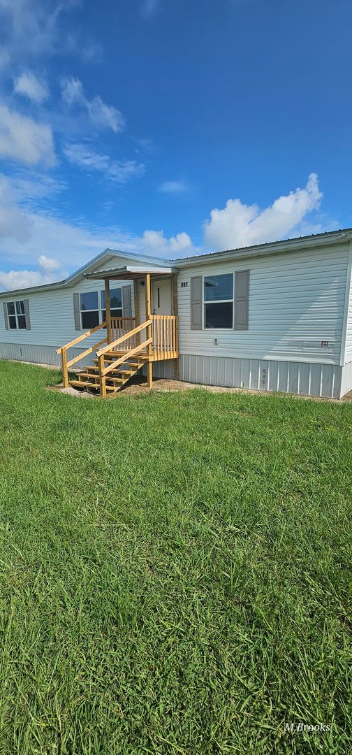 home in Brooks County – photo 1 of 34
