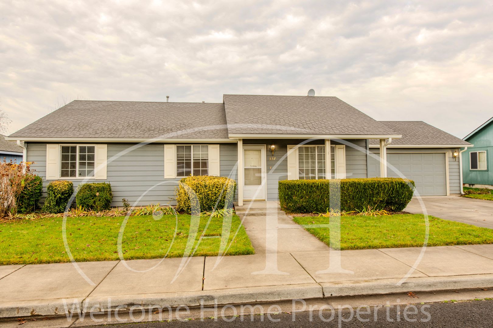 Great 3 Bedroom Home on Quiet Culdesac – photo 1