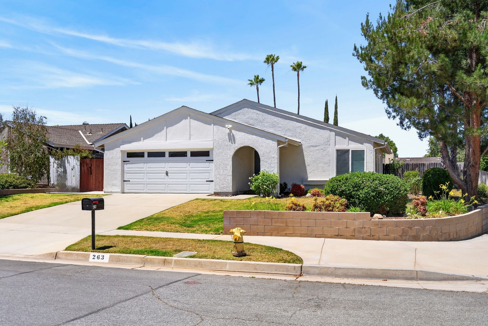 Charming Redlands Home – photo 1