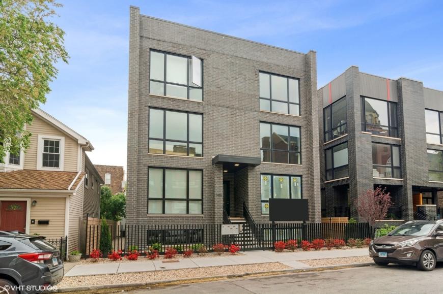 1455 West Superior St – photo 1