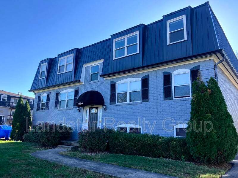 7320 Six Mile Lane – photo 1