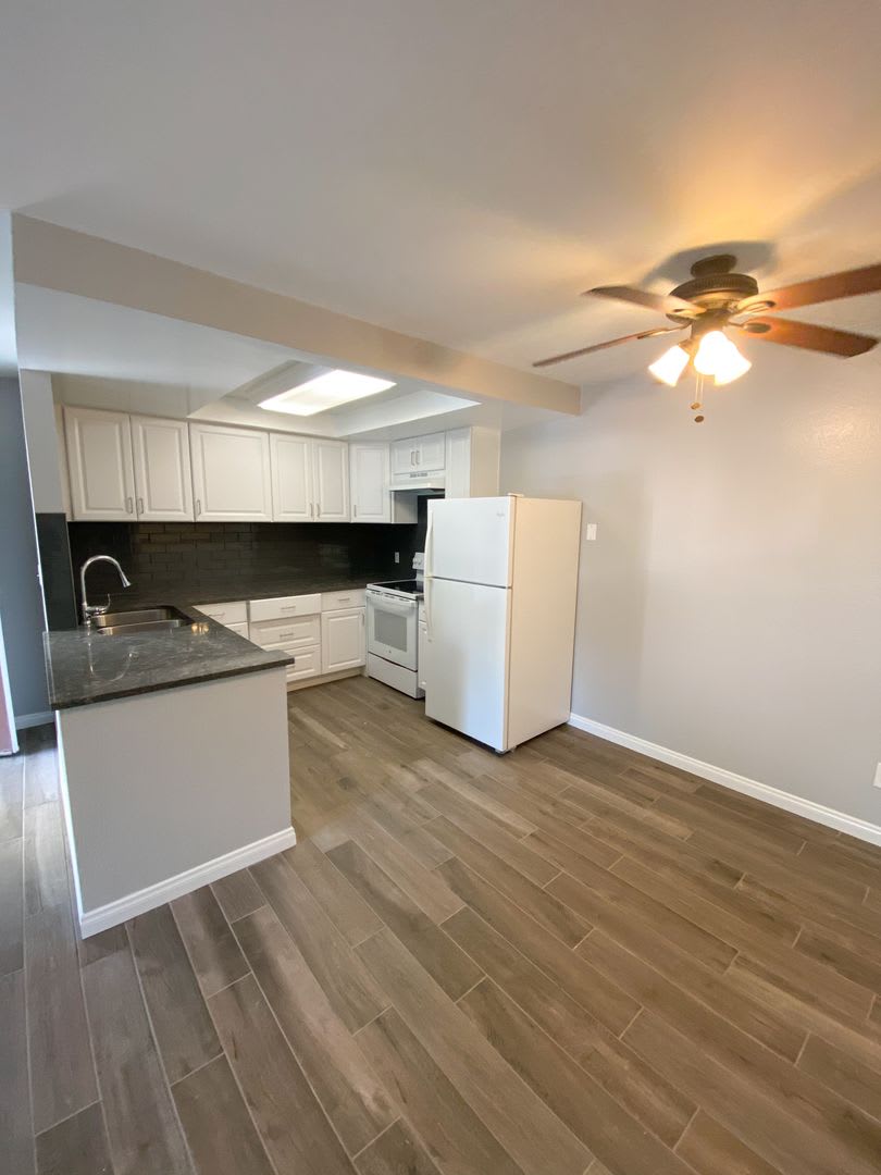 REMODELED 2Bd/1Ba Condo w/ Patio! – photo 1