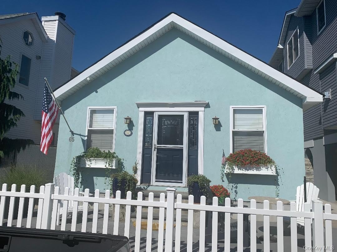65 Virginia Avenue – photo 1