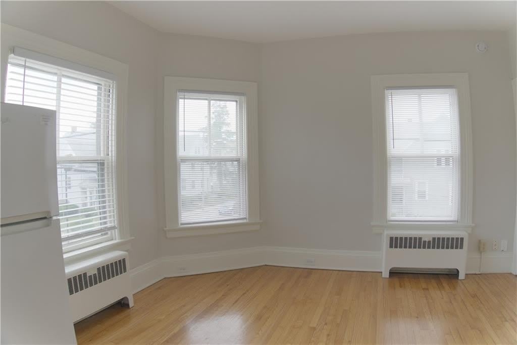 765 Park Avenue – photo 1 of 5