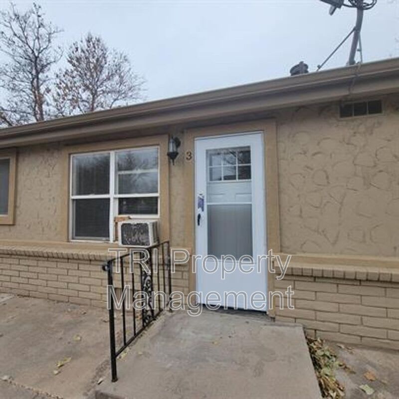 320 12Th Street – photo 1 of 235