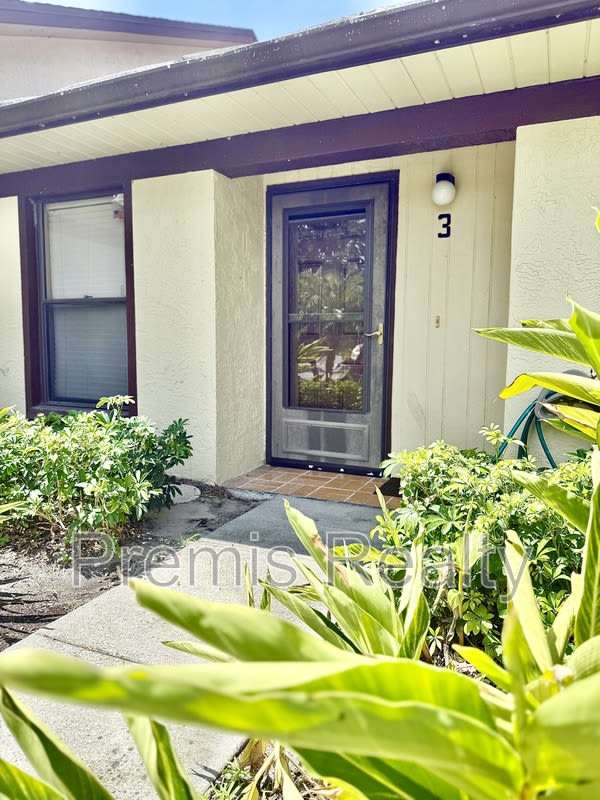 1271 Powderpuff Drive – photo 1