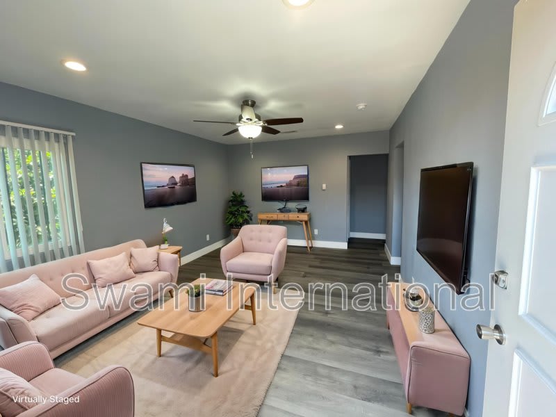 1031 W. 102nd St. – photo 1 of 13
