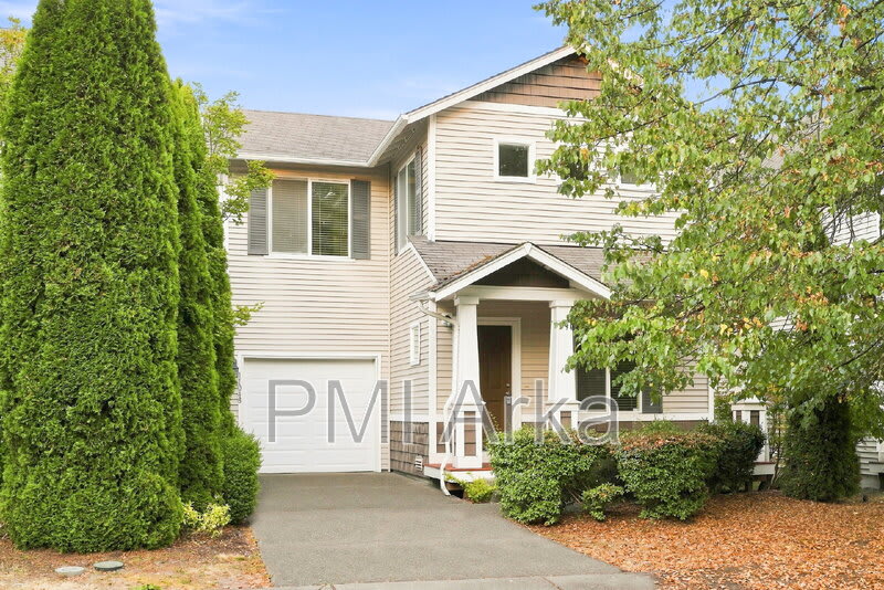 11048 Elliston Way NE – photo 1