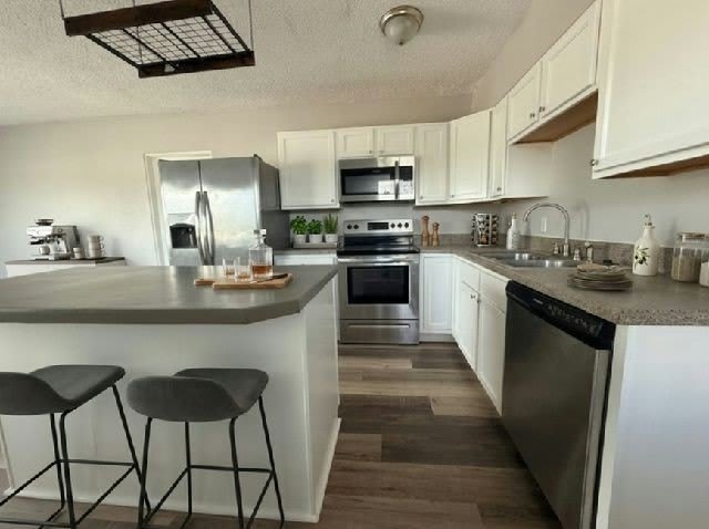 10675 Seminole Blvd, 1-2 – photo 1