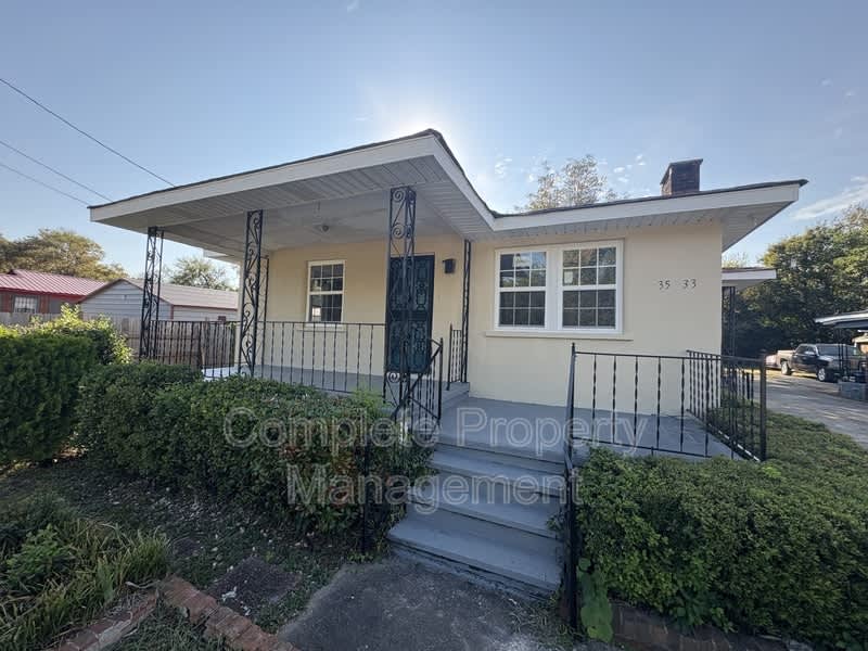 3533 Jefferson Avenue Southwest – photo 1