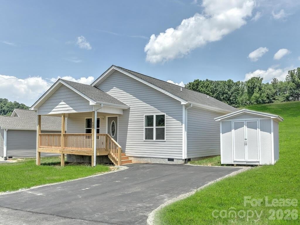 261 Quinn Hill Lane – photo 1 of 11