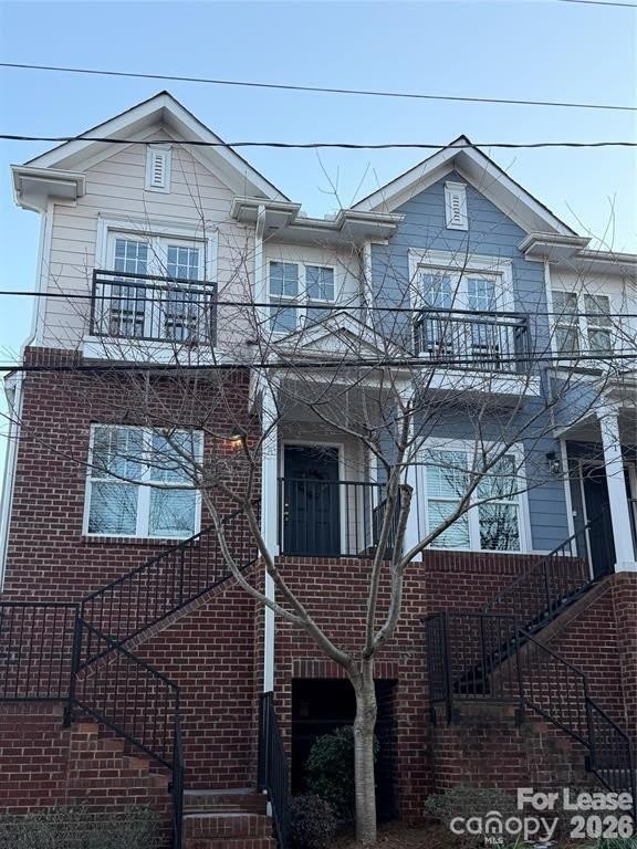 29 Myrtle Street – photo 1 of 12