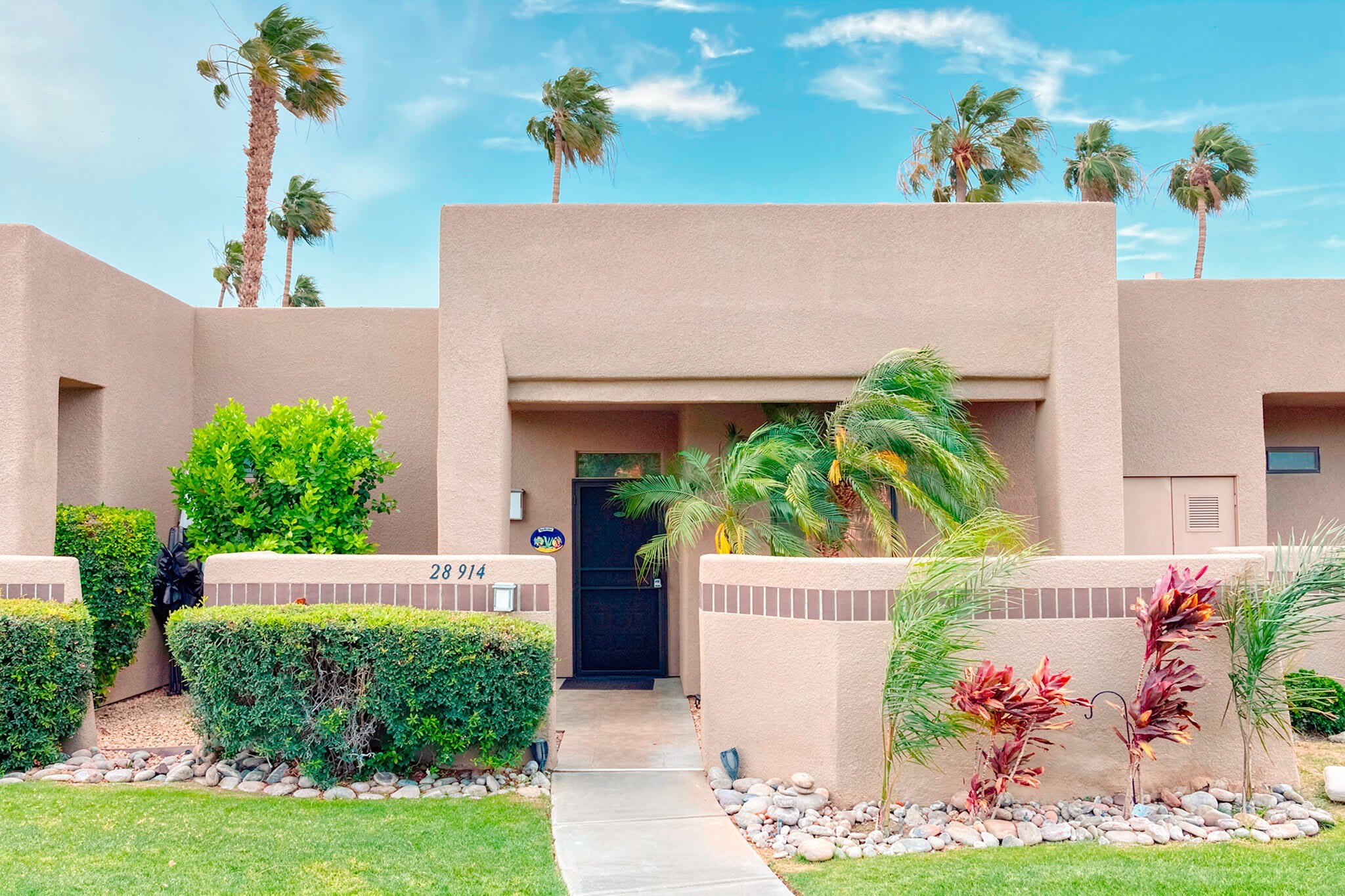 28914 Desert Princess Drive – photo 1