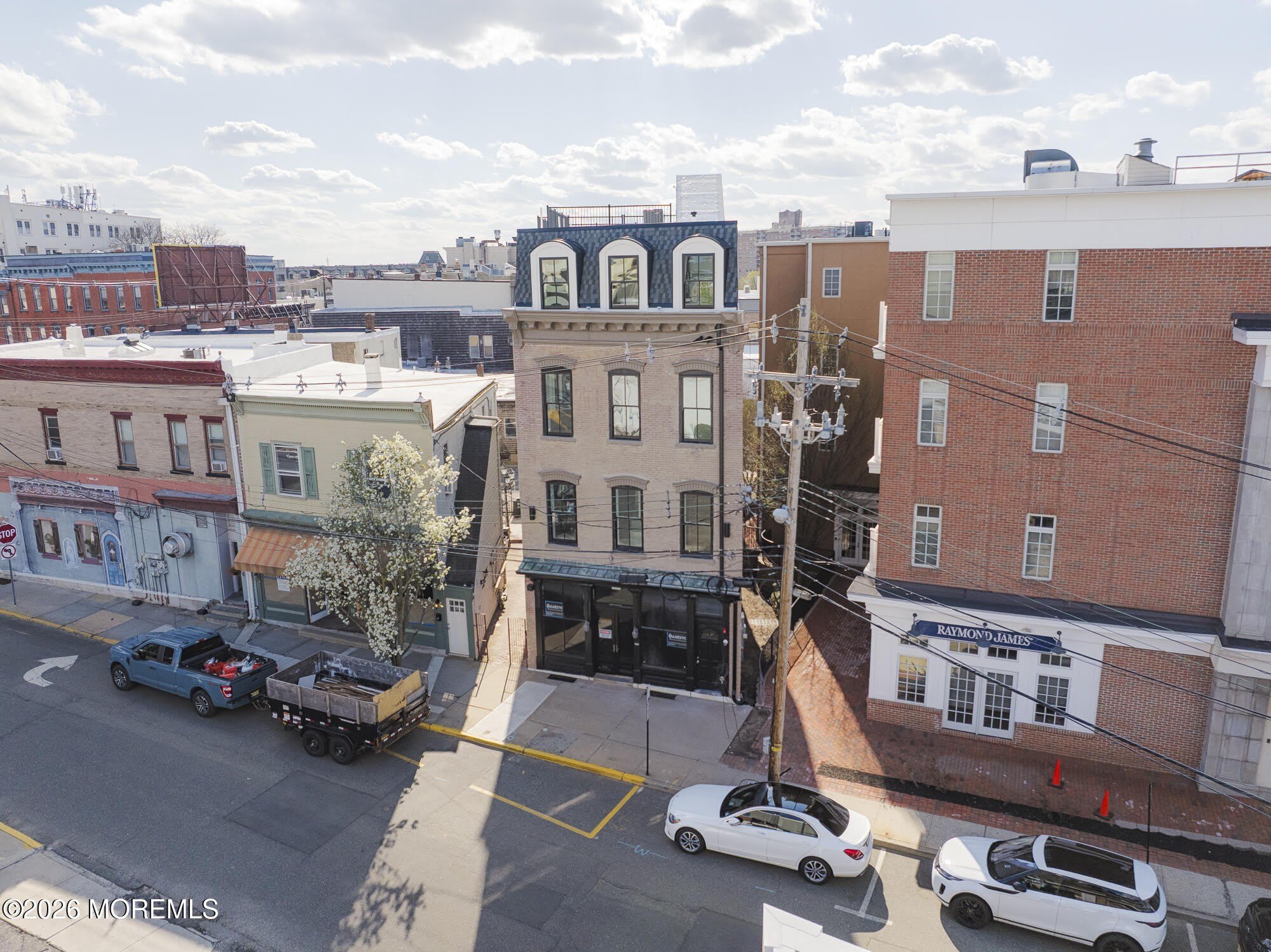 9 Wharf Avenue – photo 1