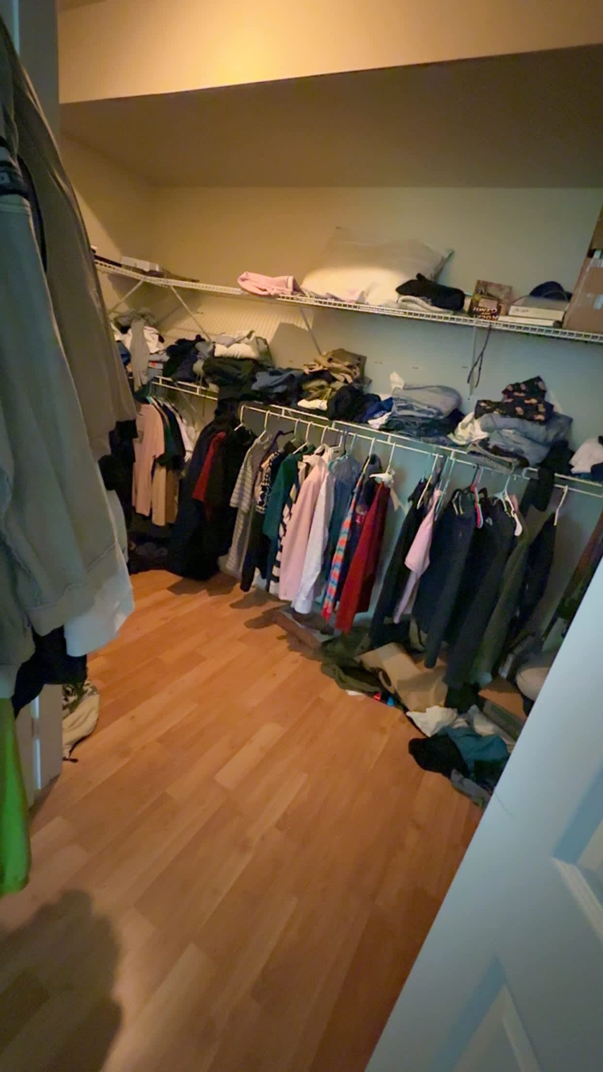 16611 Space More Circle – photo 1 of 11