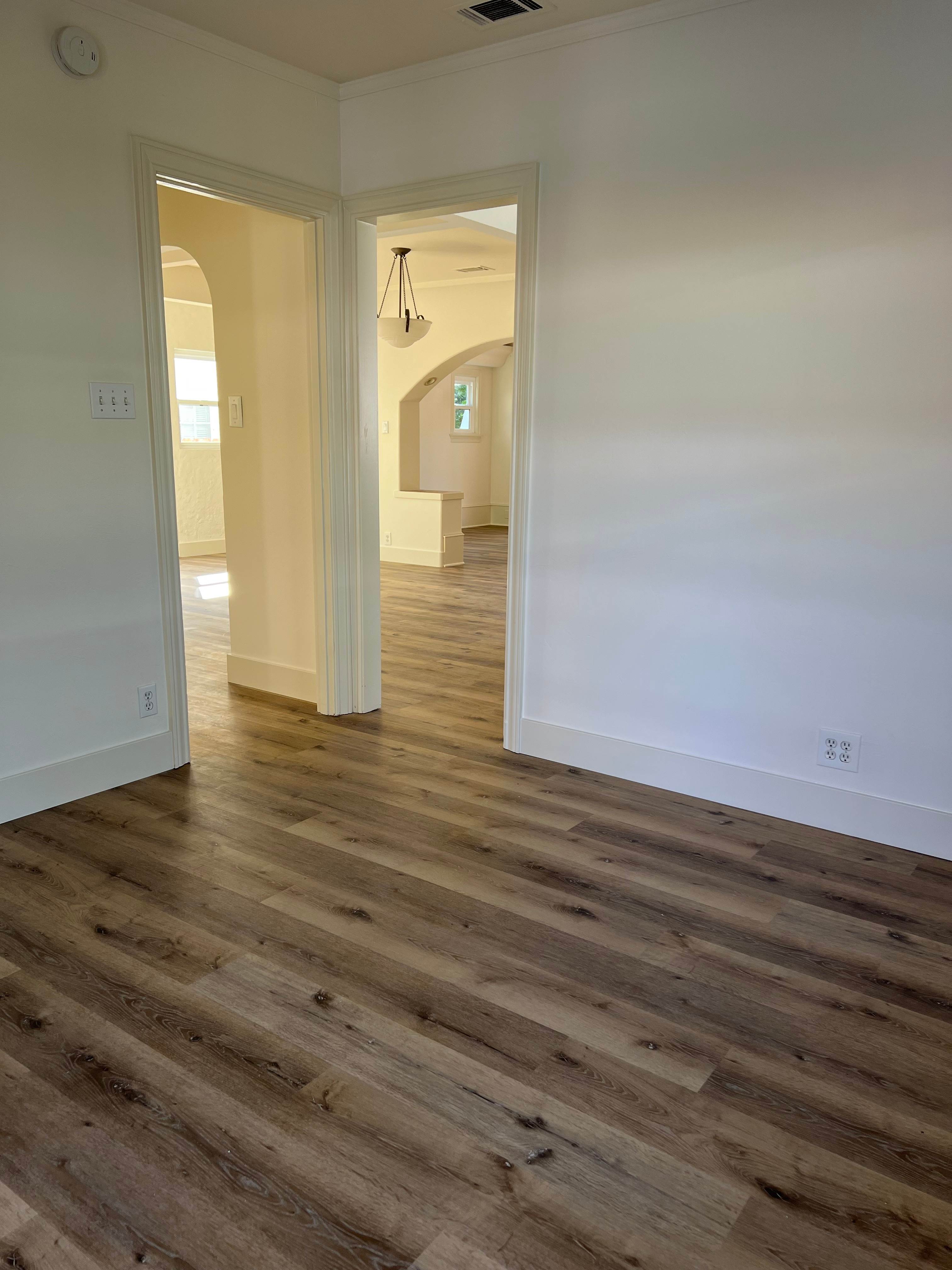 236 N Myers St – photo 1 of 212