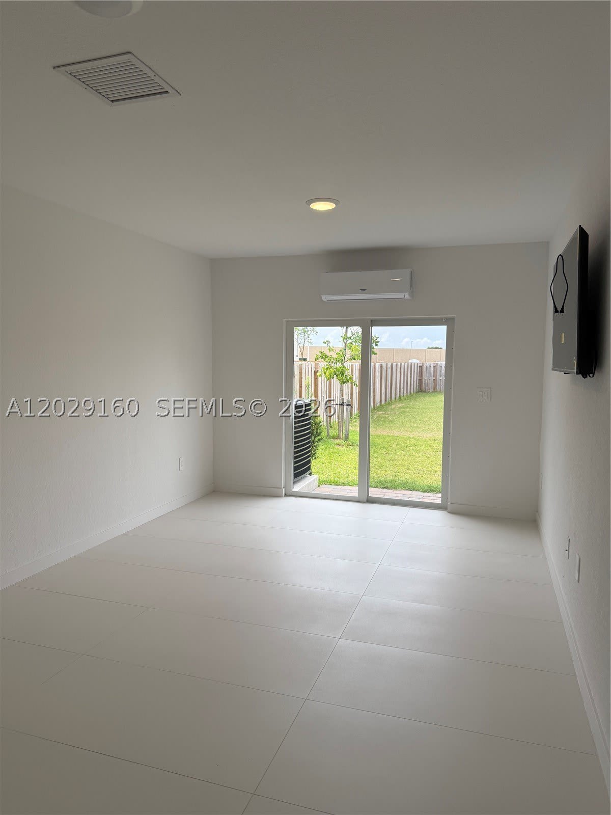 13347 SW 274th St Studio – photo 1
