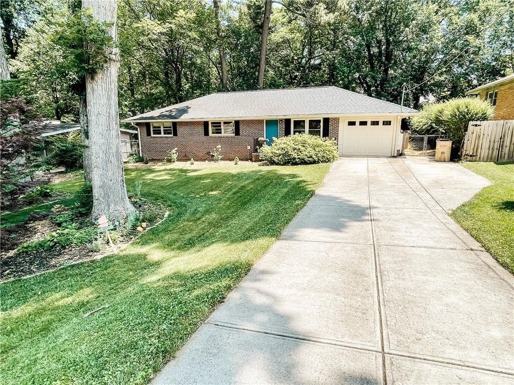 116 Indian Trail – photo 1