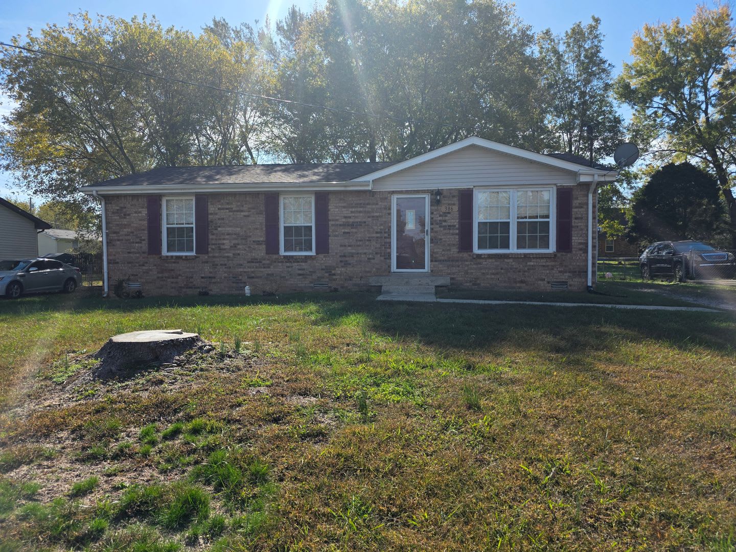 Charming 3-Bedroom Home with Spacious Backyard & Modern Amenities – photo 1