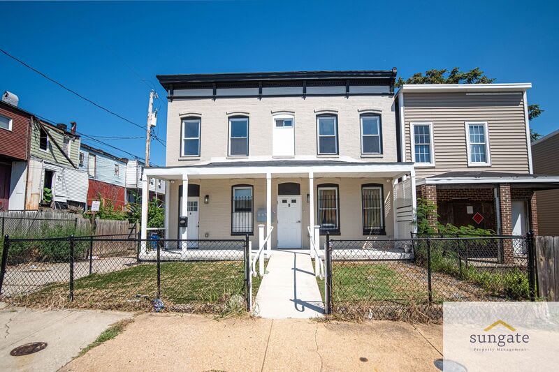 1602 Cypress St – photo 1