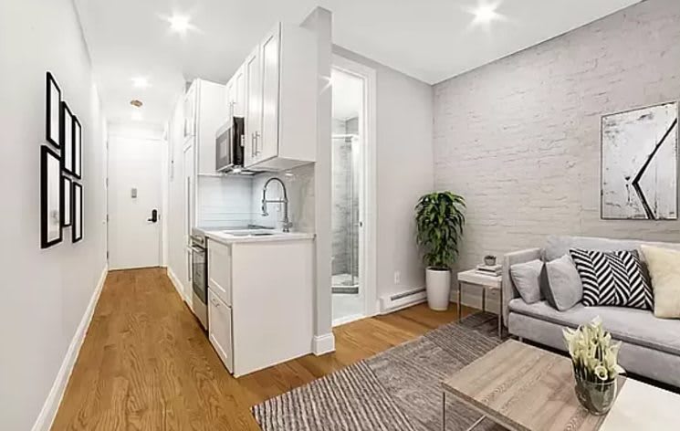431 E 80th St – photo 1