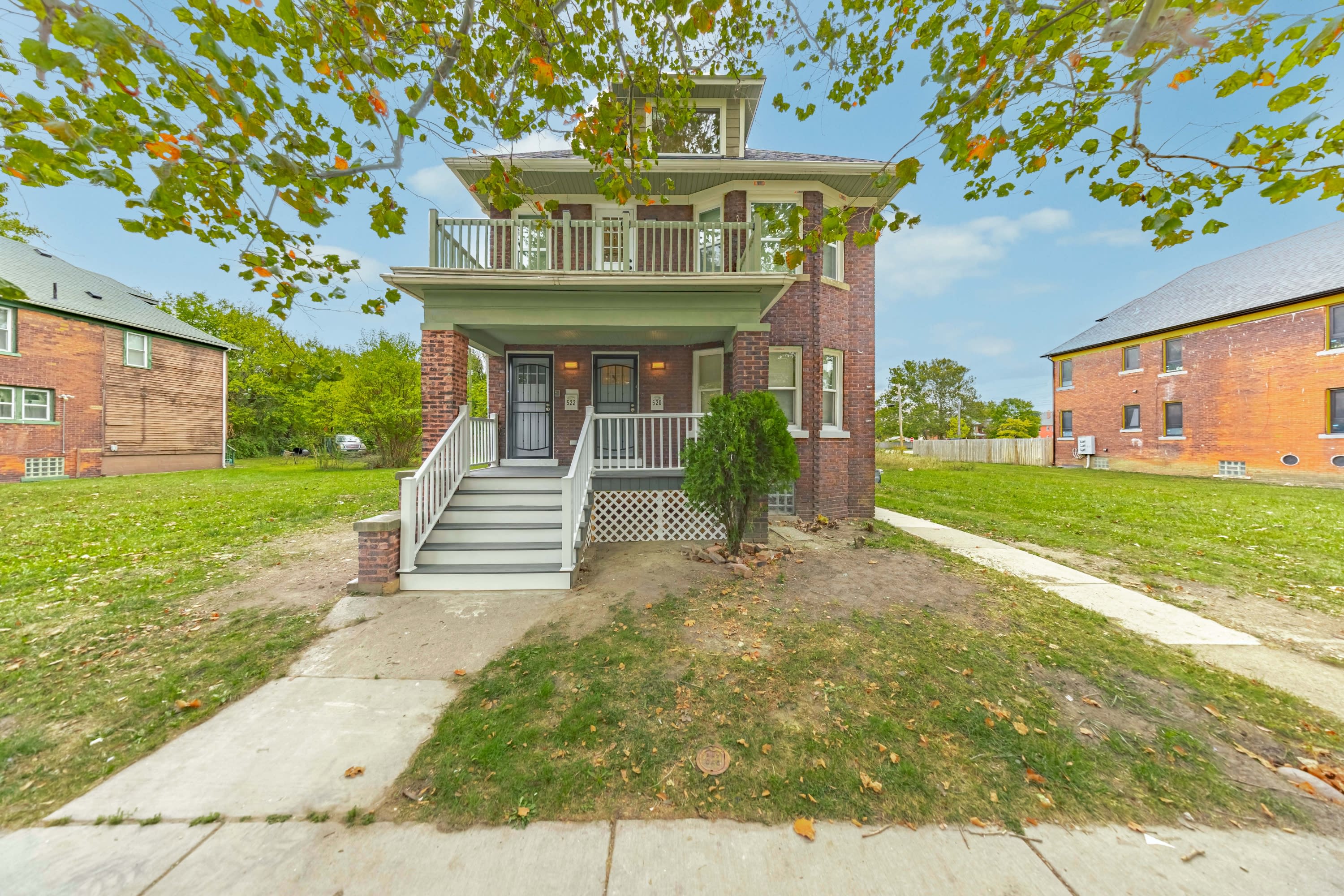 520 Smith Street – photo 1