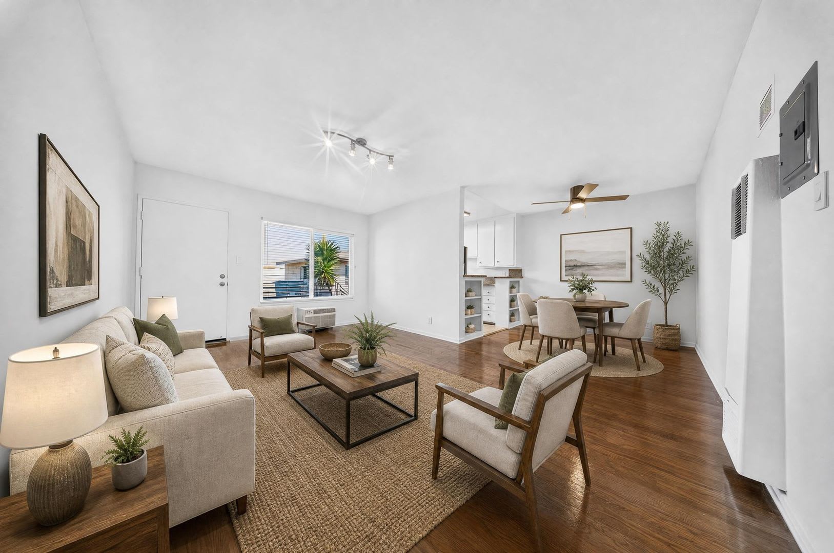 1412 W. 17th St – photo 1