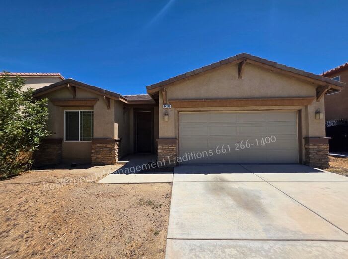 44248 27th Street East – photo 1