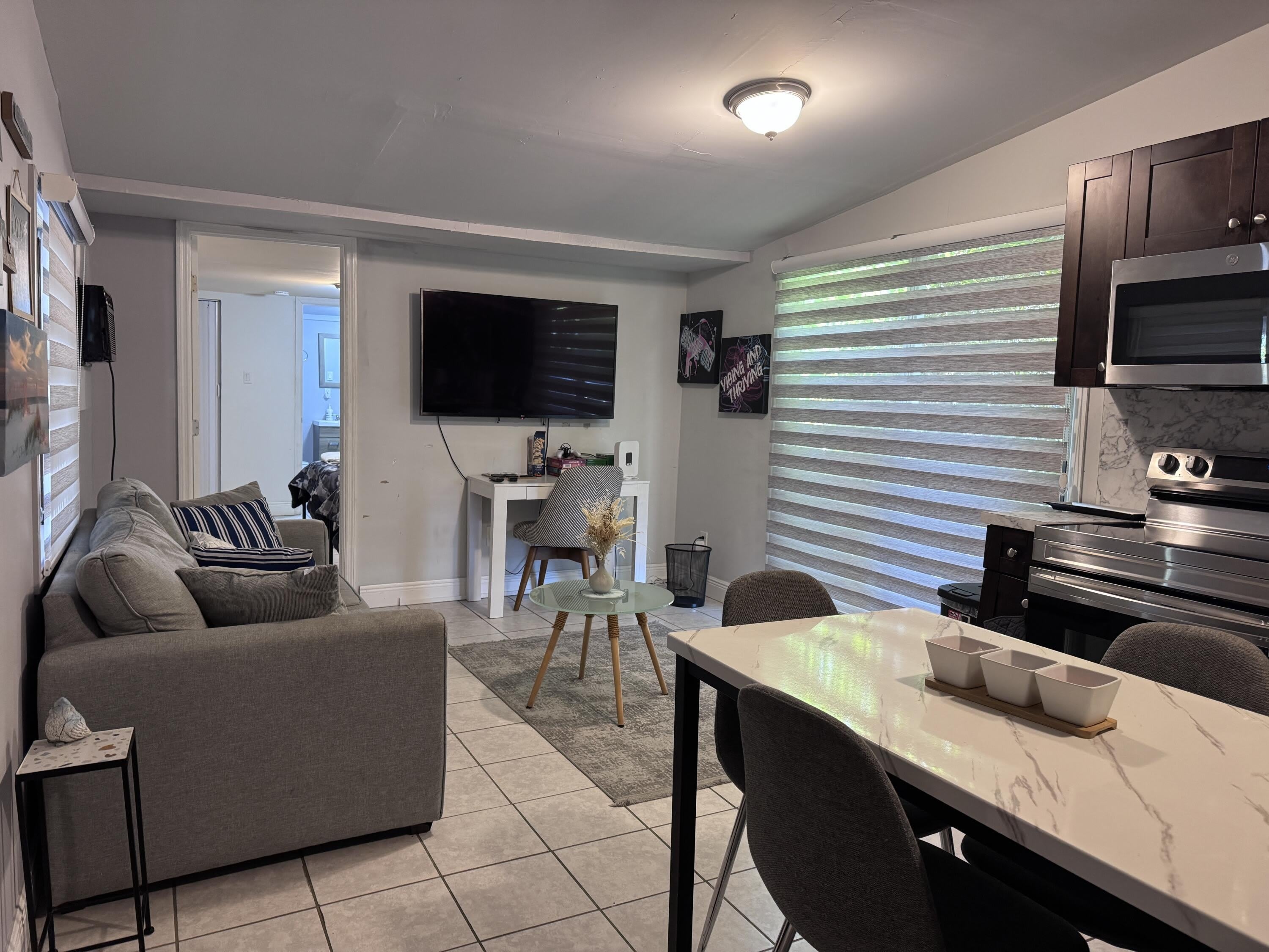 18 Rose Place – photo 1