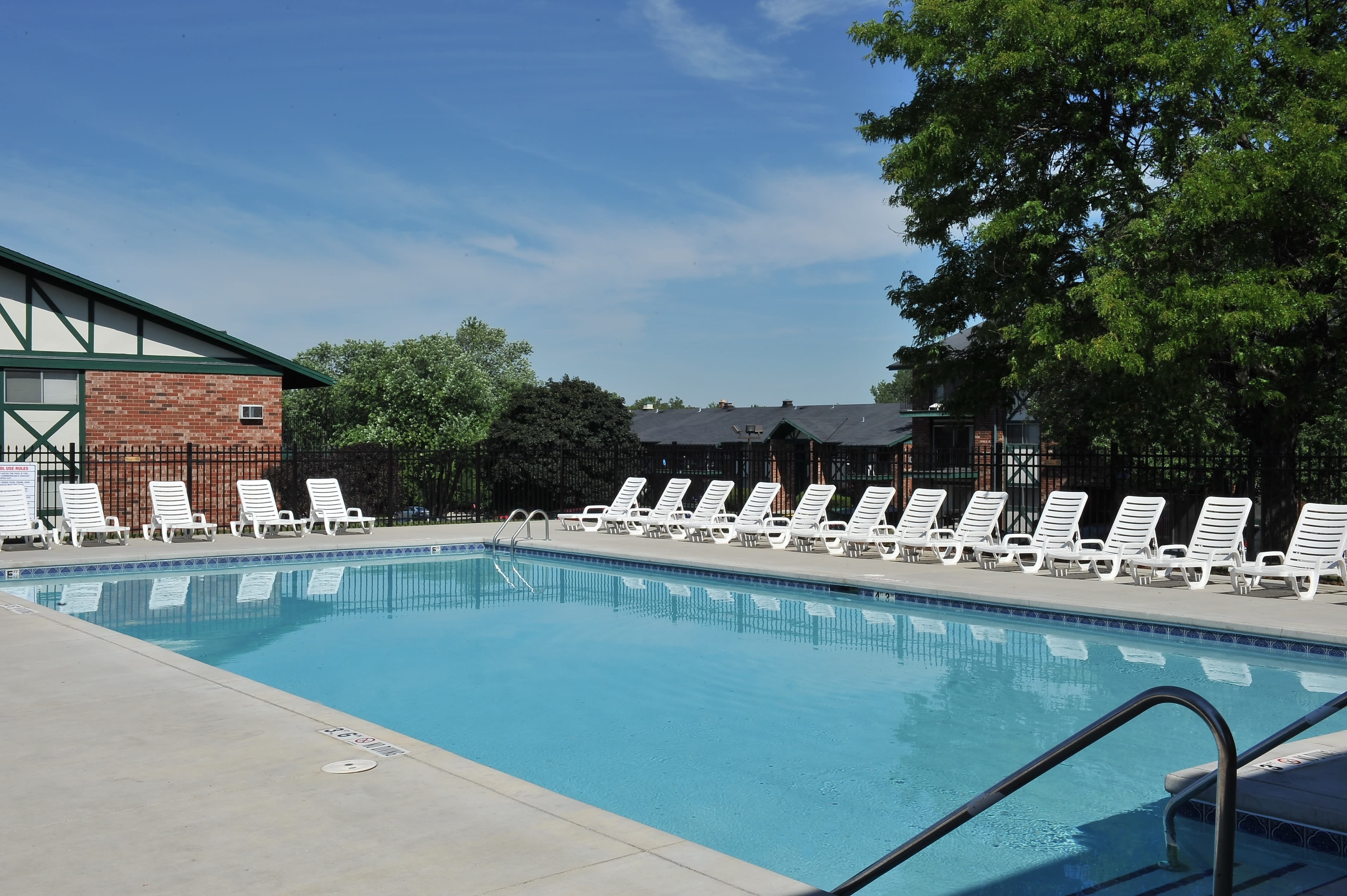 Piccadilly Apartments – photo 1 of 18