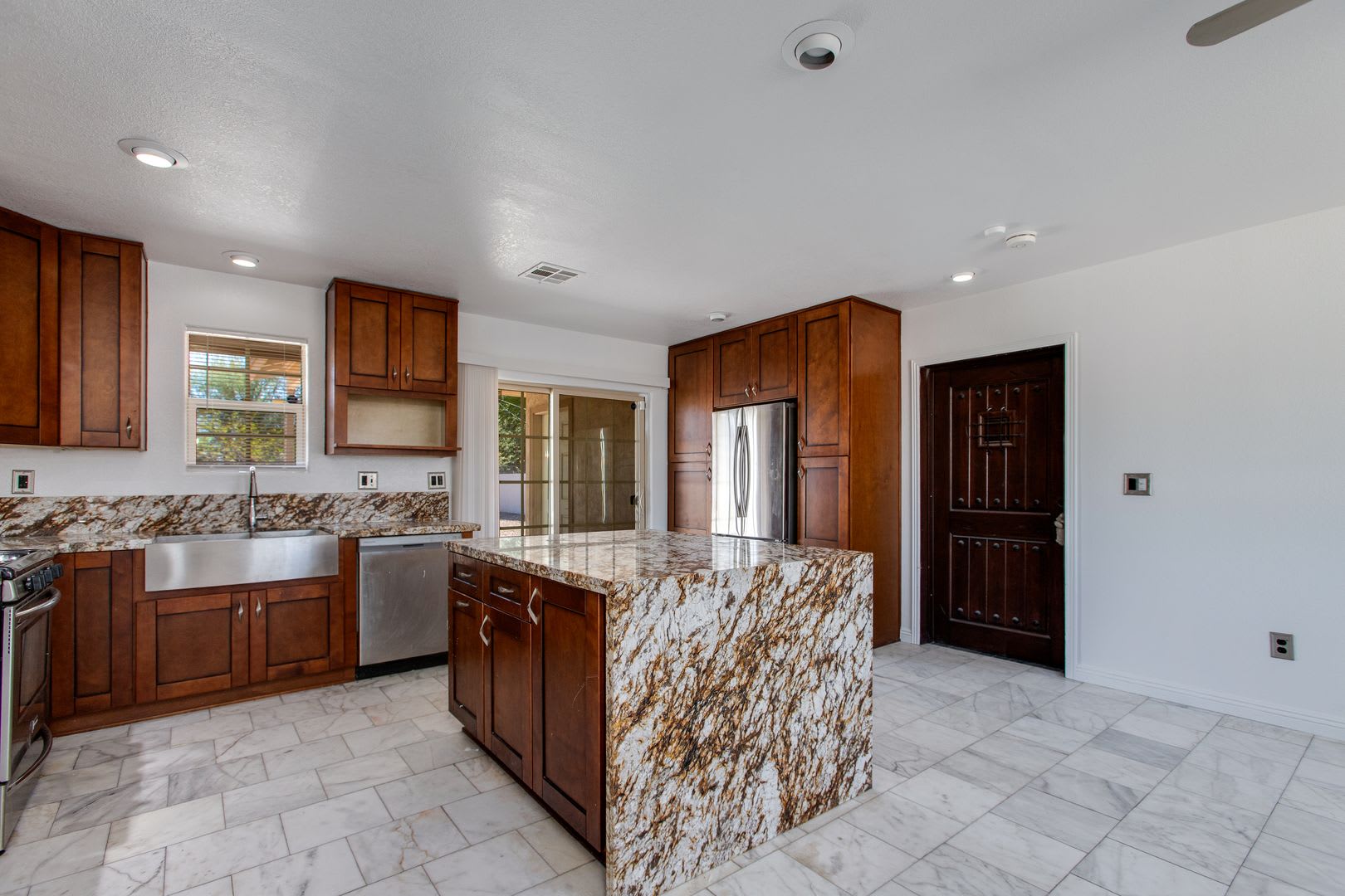 3423 N. 14th St, Phoenix, AZ 85014 – photo 1