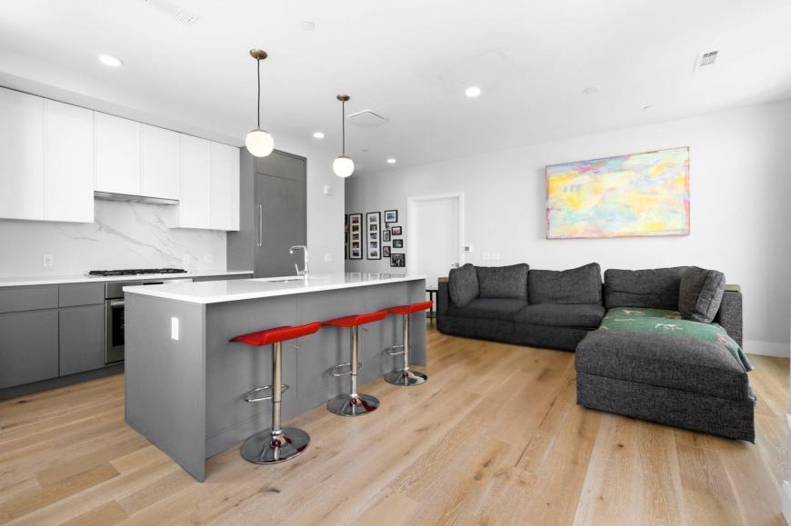 191 Washington St – photo 1