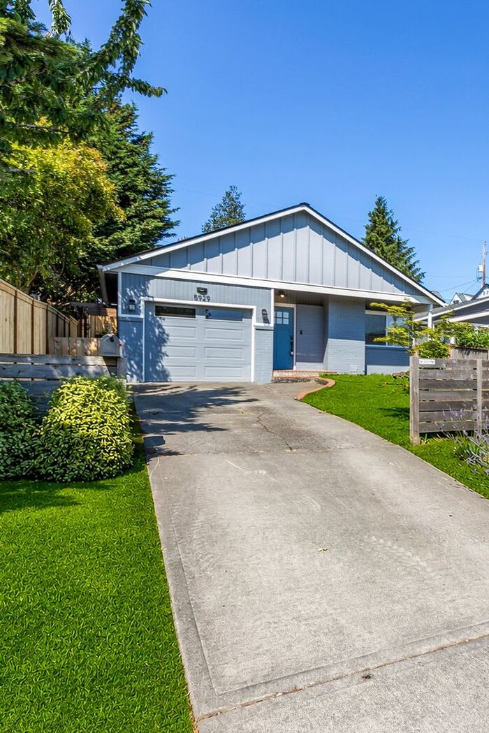 5929 32nd Avenue Southwest – photo 1