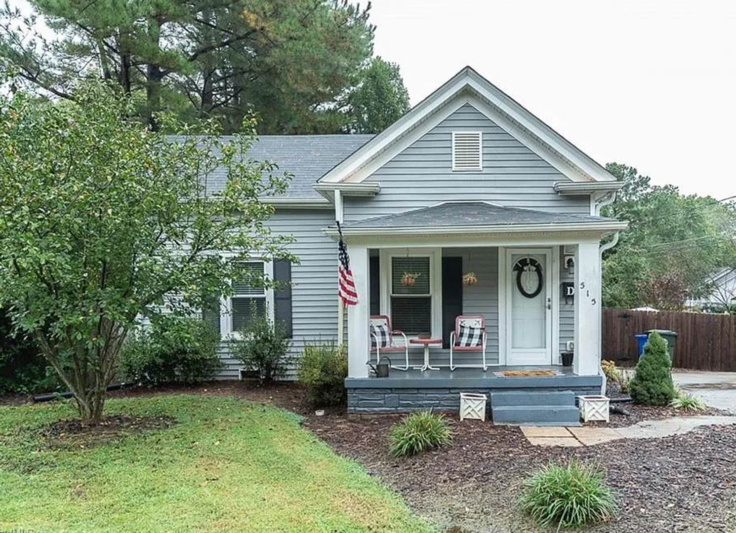 One bedroom, 1.5 bath house in Mebane with flex space/office – photo 1 of 27
