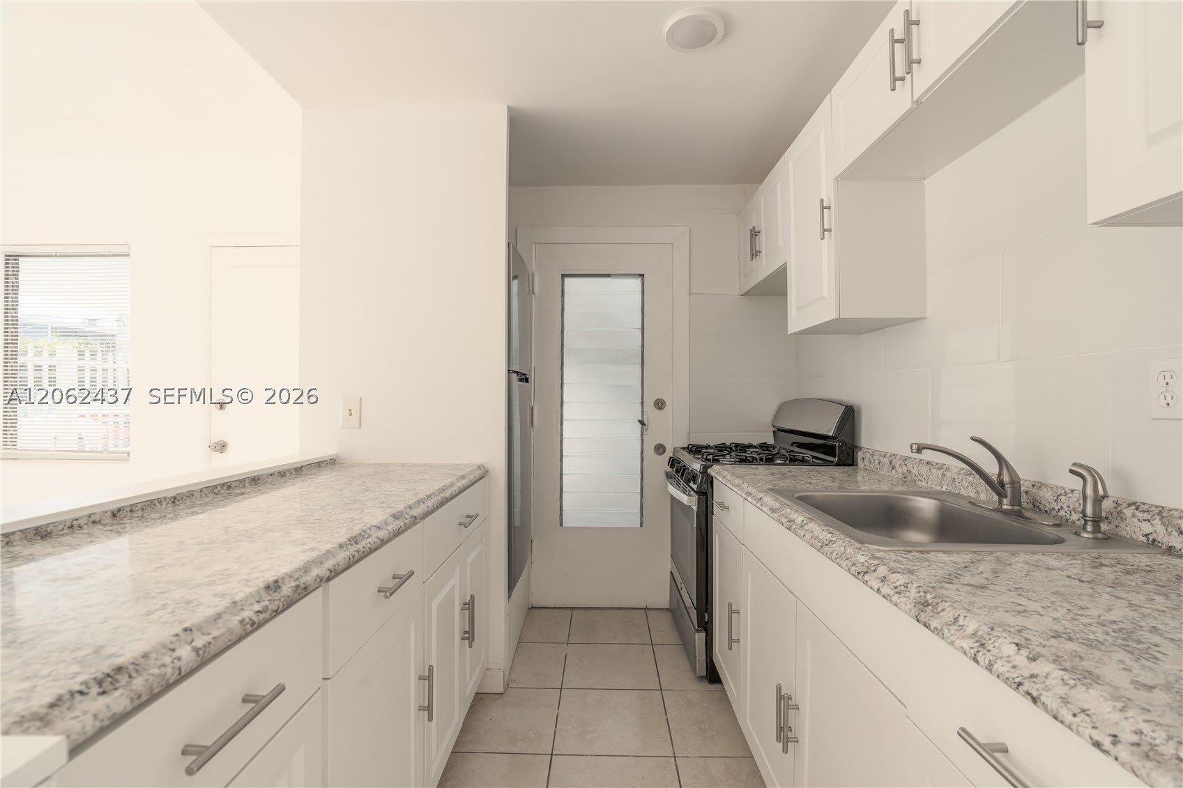 7311 Gary Ave – photo 1