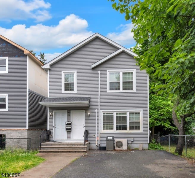 65 Montgomery Ave U1 – photo 1 of 21