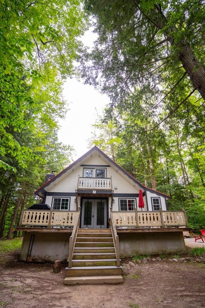 95 Eidelweiss Drive – photo 1 of 19