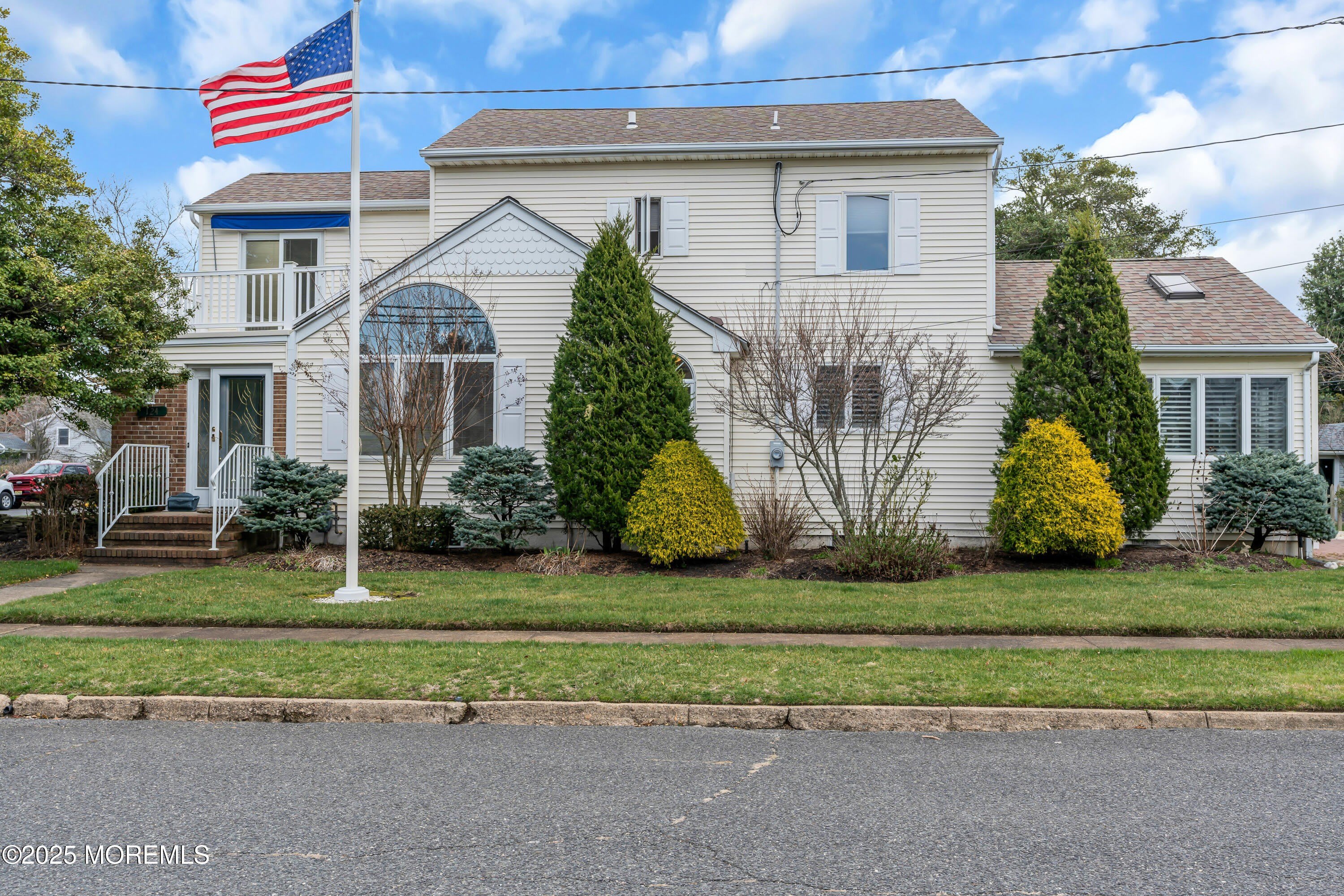 124 Neptune Place – photo 1 of 50