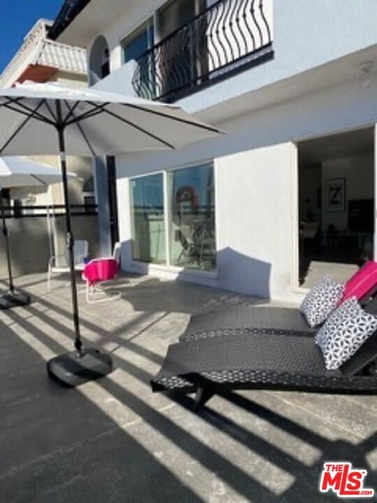 2609 Ocean Front Walk – photo 1