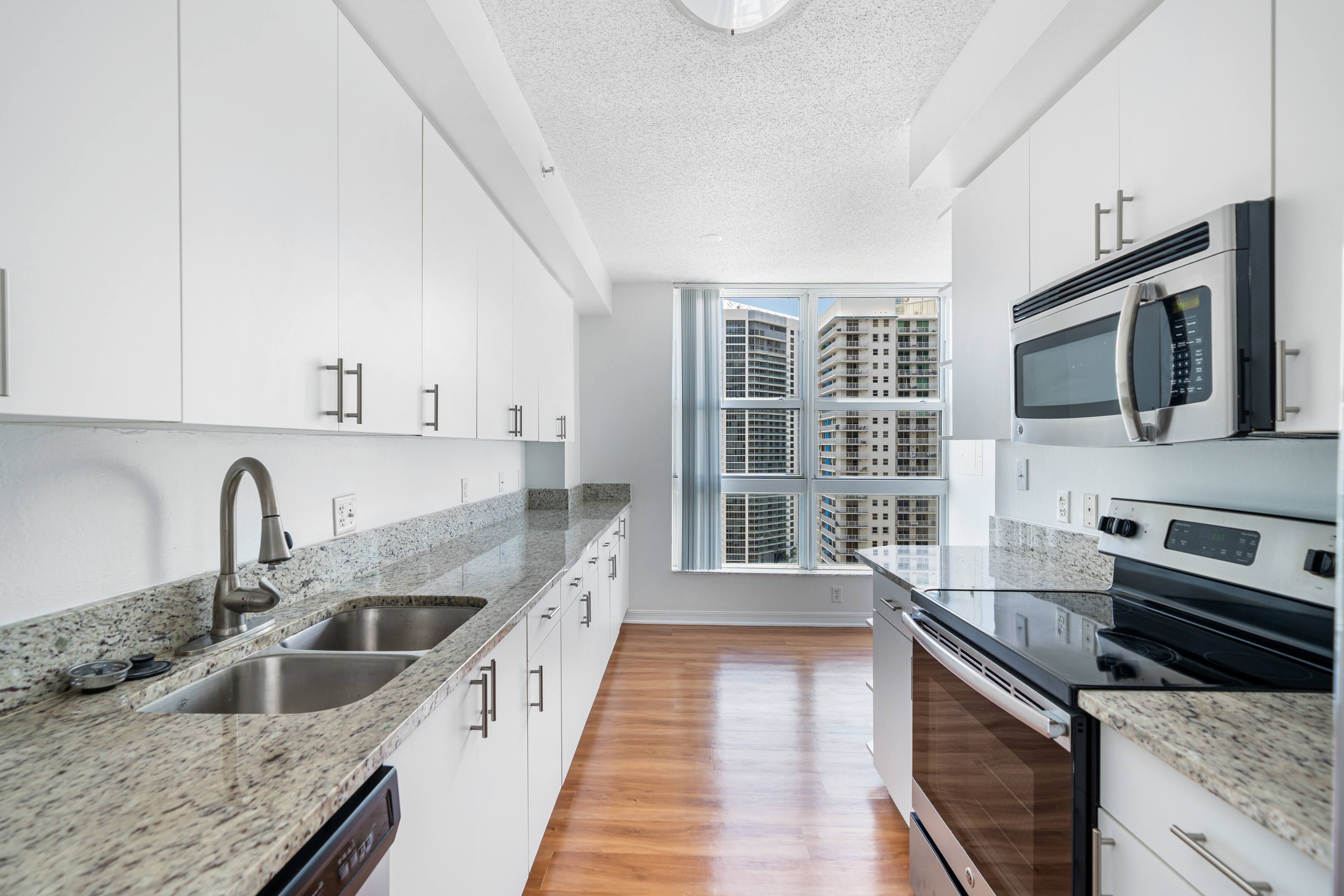 1535 Southwest 13Th Street – photo 1