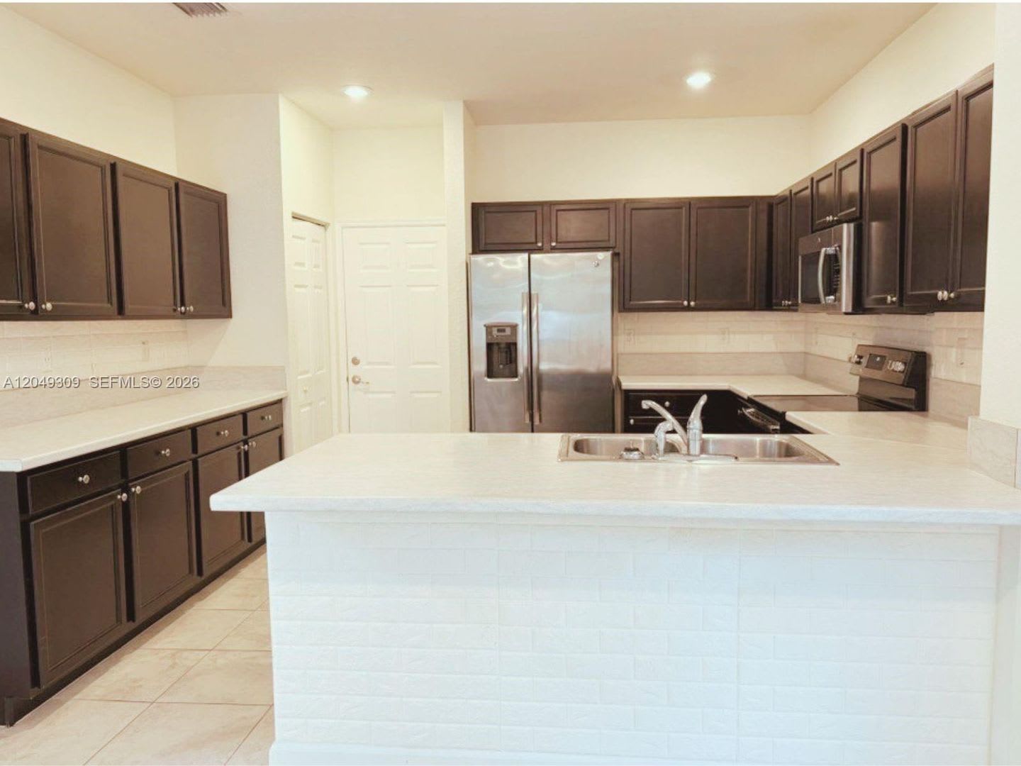 132 NE 24th Avenue, Homestead, FL 33033 – photo 1