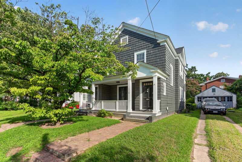 318 61st St – photo 1