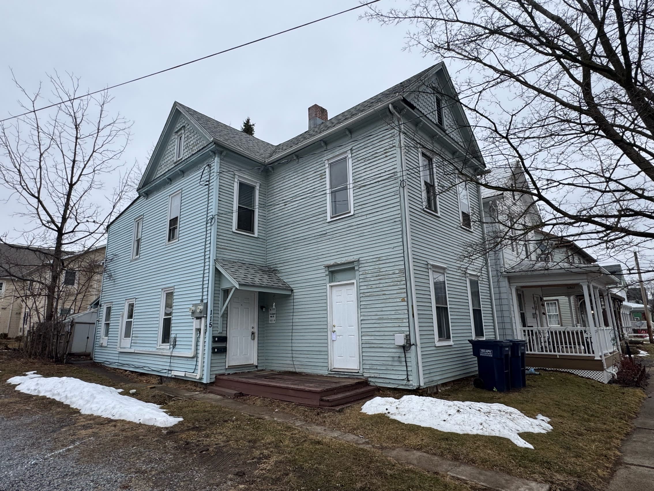 115 East 4Th Street 1 – photo 1 of 9
