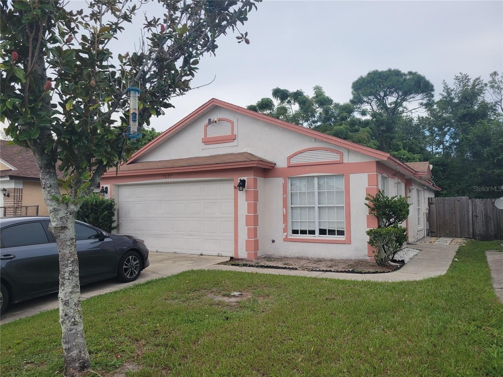 9827 DEAN COVE Lane – photo 1